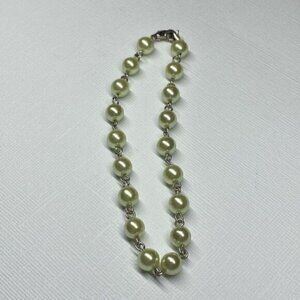 Vintage Faux Pearl and Silver Tone Bracelet